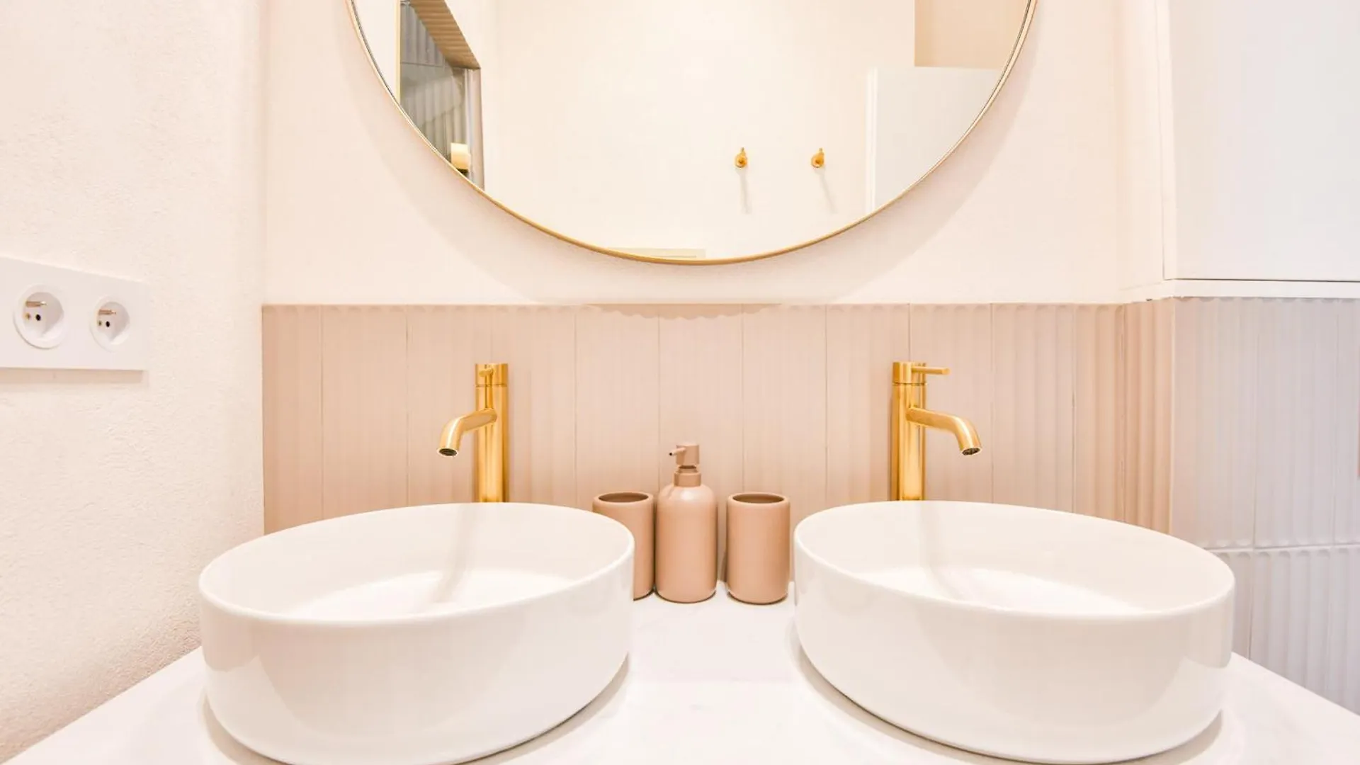 Apartment Le Paul - Appart De Standing Avec 2 Ch Et Clim Marseille